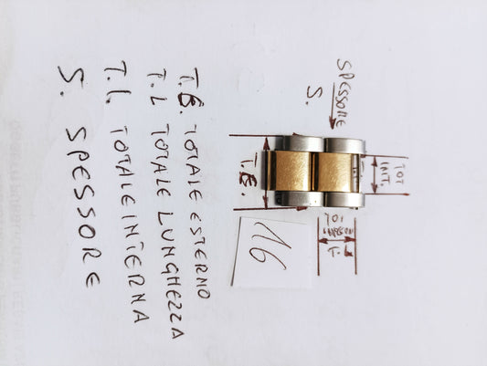 Maglia aggiuntiva per bracciale color acciaio e oro con due segmenti, delle dimensioni di 16,11 m.m. esterna totale e 8,80 interna, spessore 2,77 m.m. lunghezza segmento 10 m.m.