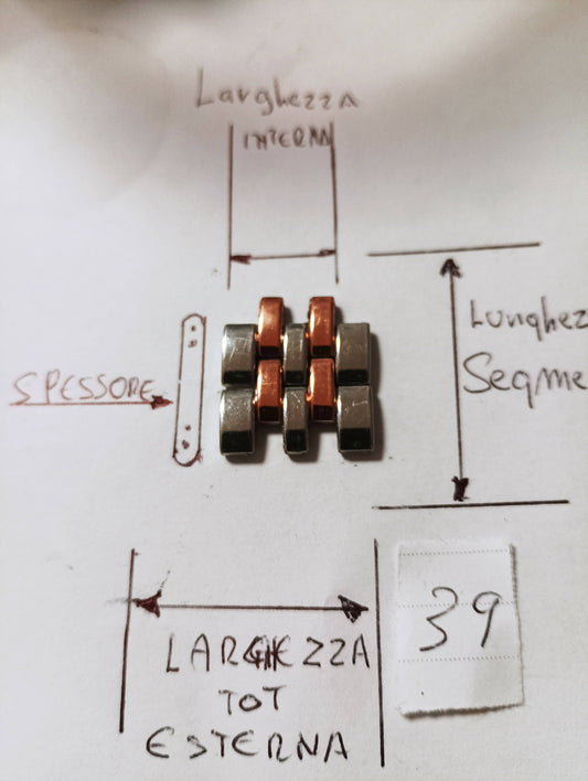 Maglia aggiuntiva per bracciale color acciaio e oro rosa delle dimensioni di 20 m.m. esterna 10,59 m.m. interno 2,60 spessore, lunghezza segmento 8,78 m.m.