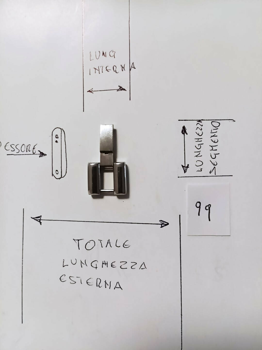 Maglia aggiuntiva per bracciale con gancio, colore acciaio e dalle dimensioni di 14,55 m.m. larghezza esterna 5 m.m. larghezza interna spessore 3,6 m.m. lunghezza segmento 12m.m.